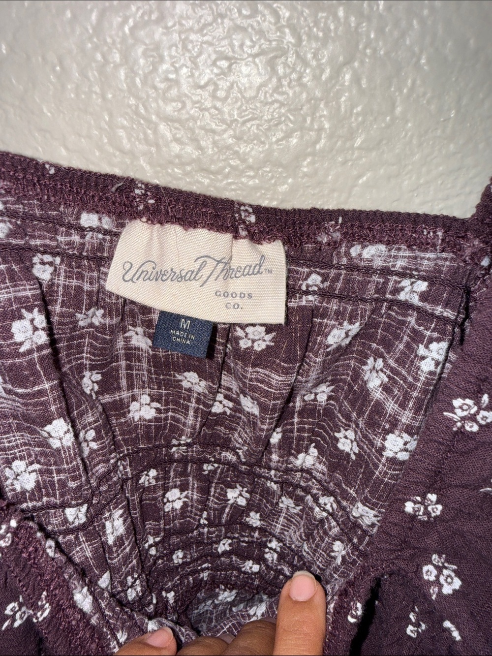 Universal Thread Plum Floral Puff Sleeve Peplum Top - Picture 3 of 4